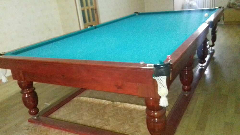 Bilyartni stol kiy Dan bowa xama narsasini bor