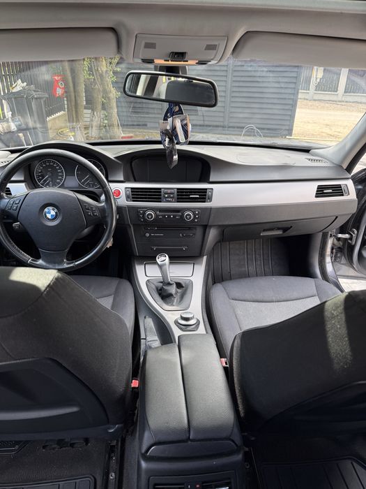 BMW E90 2.0 Diesel 200 CP – întreținută, mașină personală, km reali