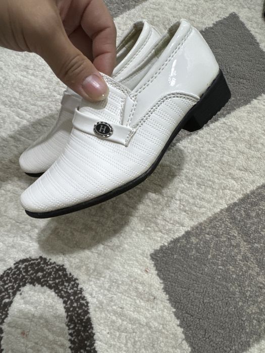 детские туфли новые рр20