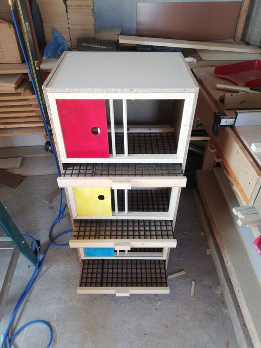 Dulap cu grătar porumbei