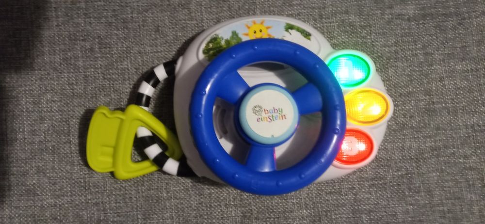 Бебешки играчкии