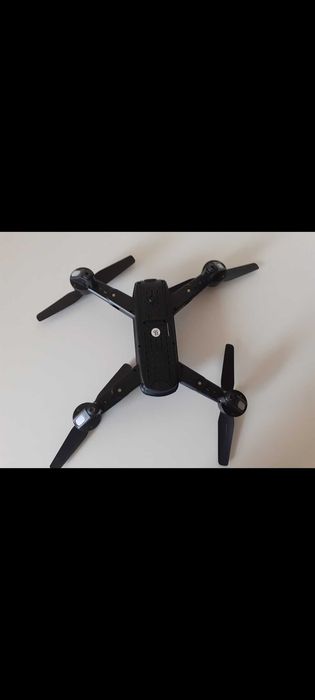 Дрон.    SG700-S