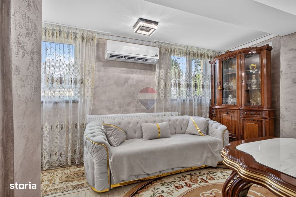 Casă complet renovată în zona ultracentrală | Pecica