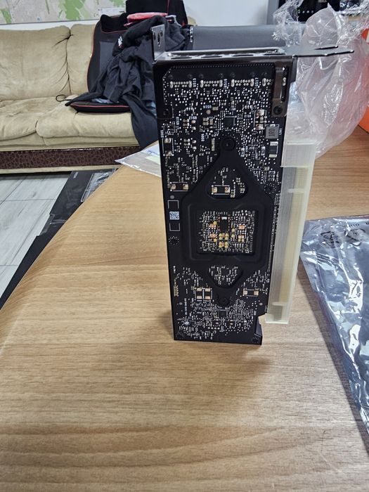 Профессиональная видеокарта Nvidia RTX A2000 12GB SFF + браскет 70w