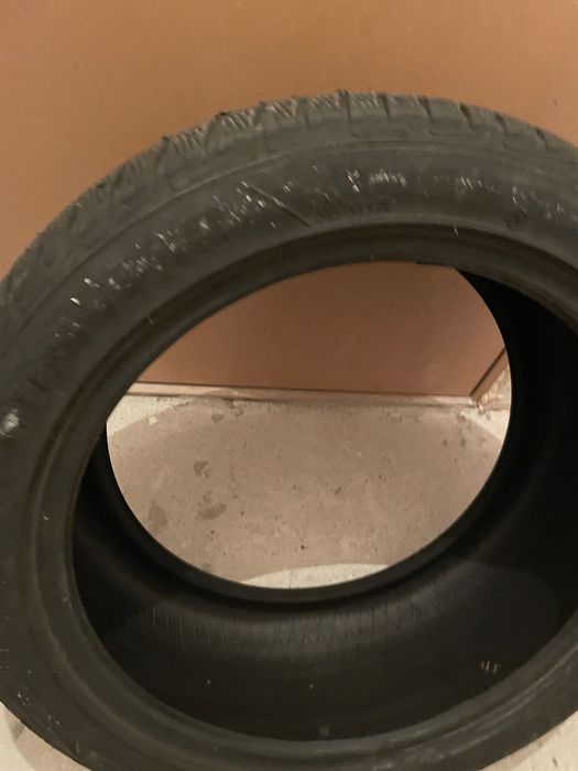 Зимни Гуми Good Year 245/45/18