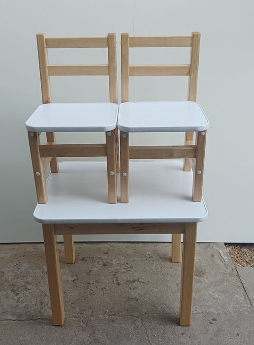 Детские столы и стулья