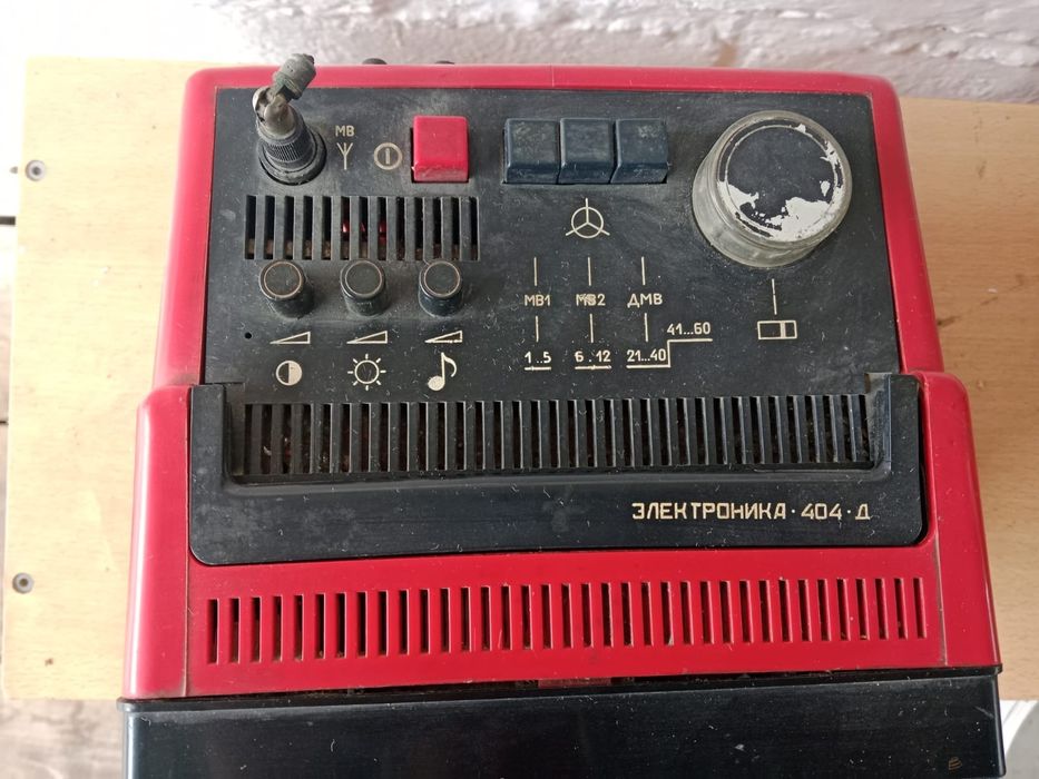 Продам раритетный телевизор