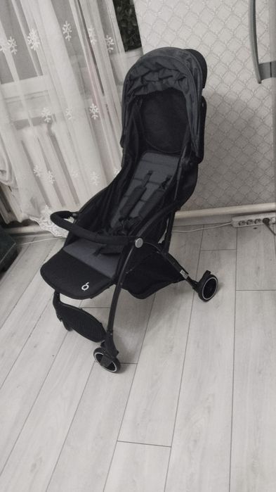 Коляска чемоданчик