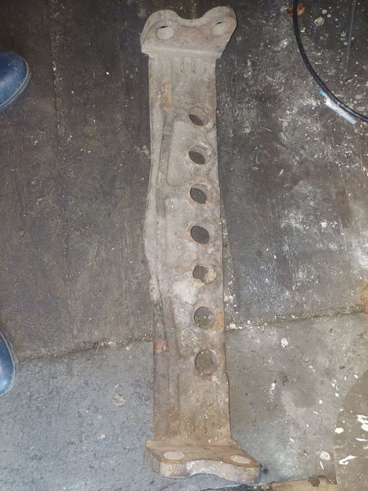 Поперечена навески мтз