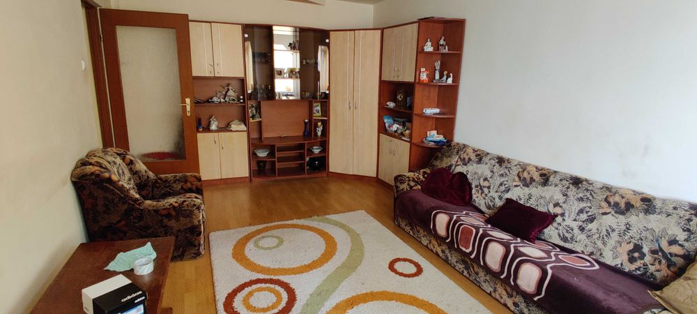 Apartament 2 camere zona Micro V