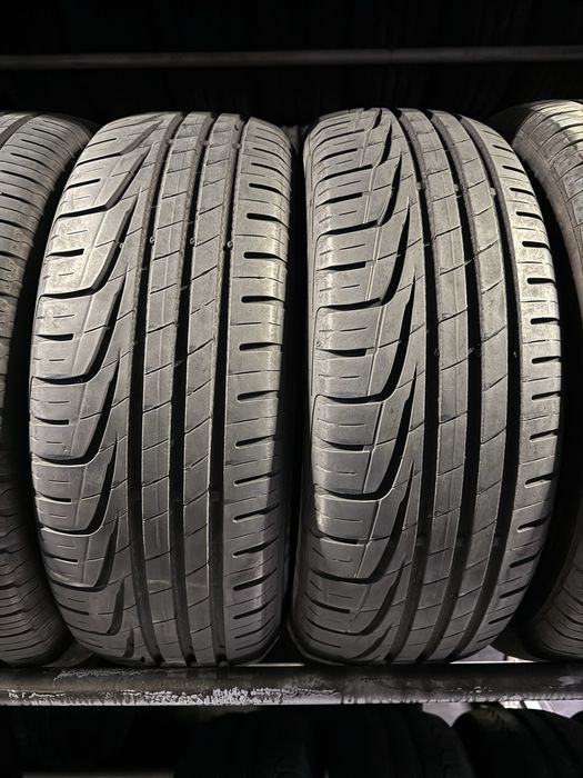 Anvelope 205/60/16 Uniroyal