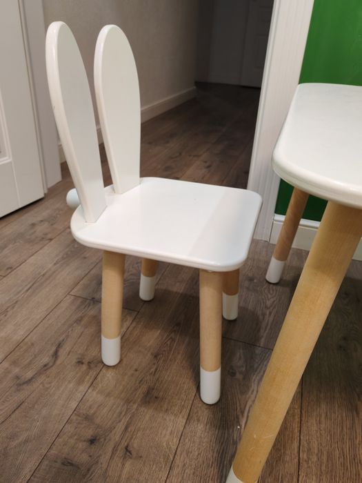 Детский стол и стульчик