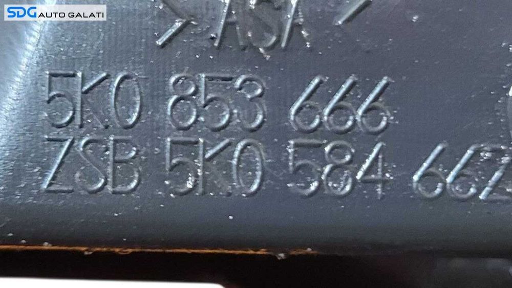 Grila Rama Ornament de la Proiector Ceata Dreapta Spoiler Bara Fata Volkswagen Golf 6 2008 - 2014 Cod 5K0853666 [L8181]