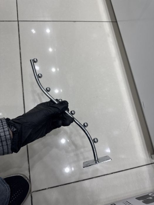 Ресепшен,Кронштейн