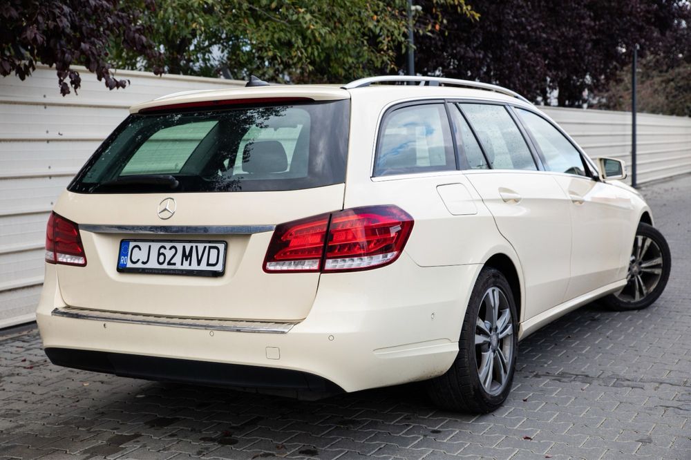 Mercedes  Benz E220 2014