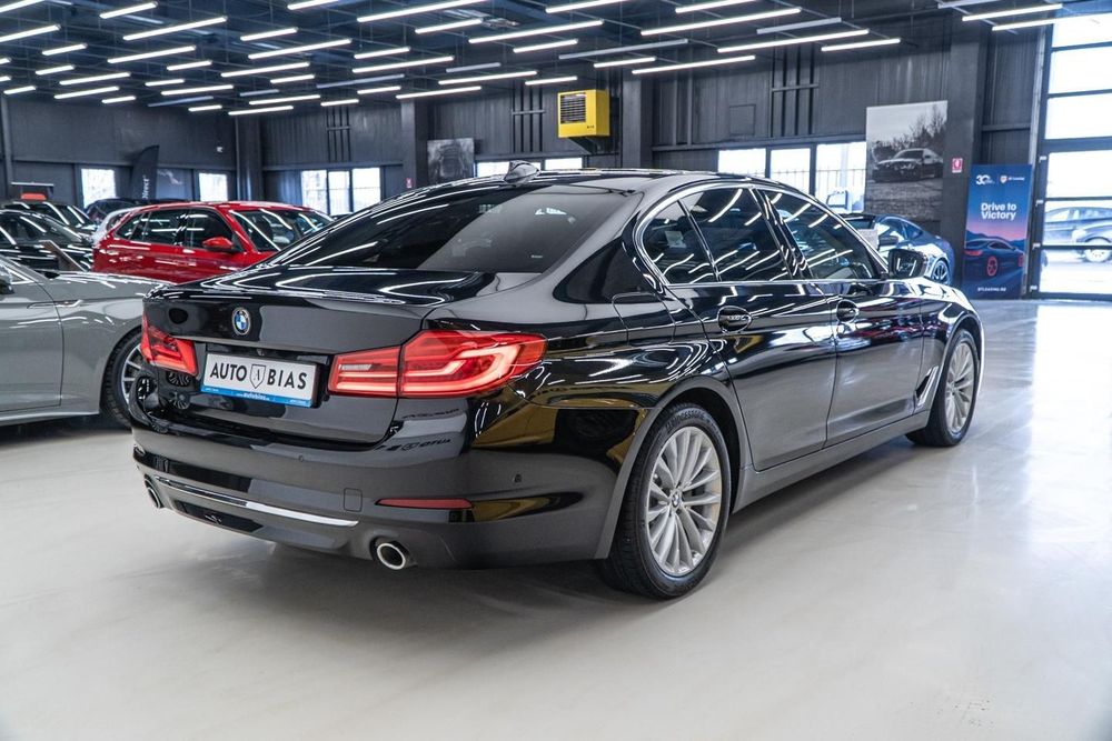 BMW Seria 5 Led/Clima 4 zone/CarPlay/Perdelute/Camera/TVA/Leasing-Rate FARA AVANS