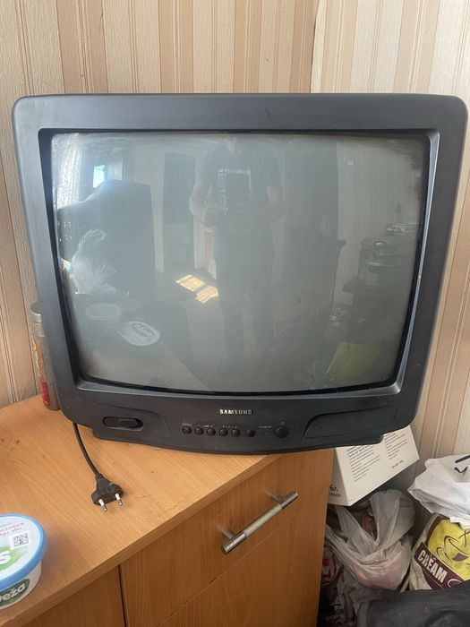 Продам телевизор рабочий