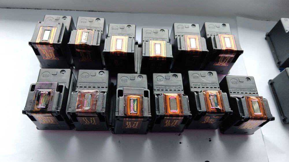 Cartuse imprimanta HP 300 si HP 300 xl color 12 bucati