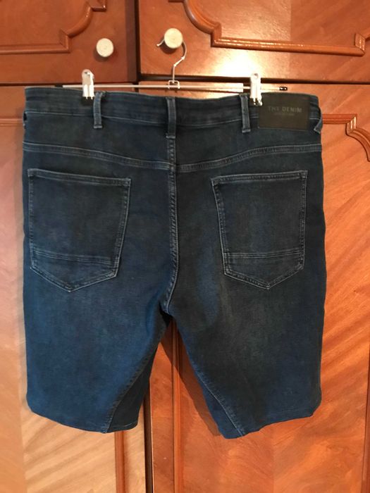 Vand pantaloni scurti din bumbac_marimea XL - XXL