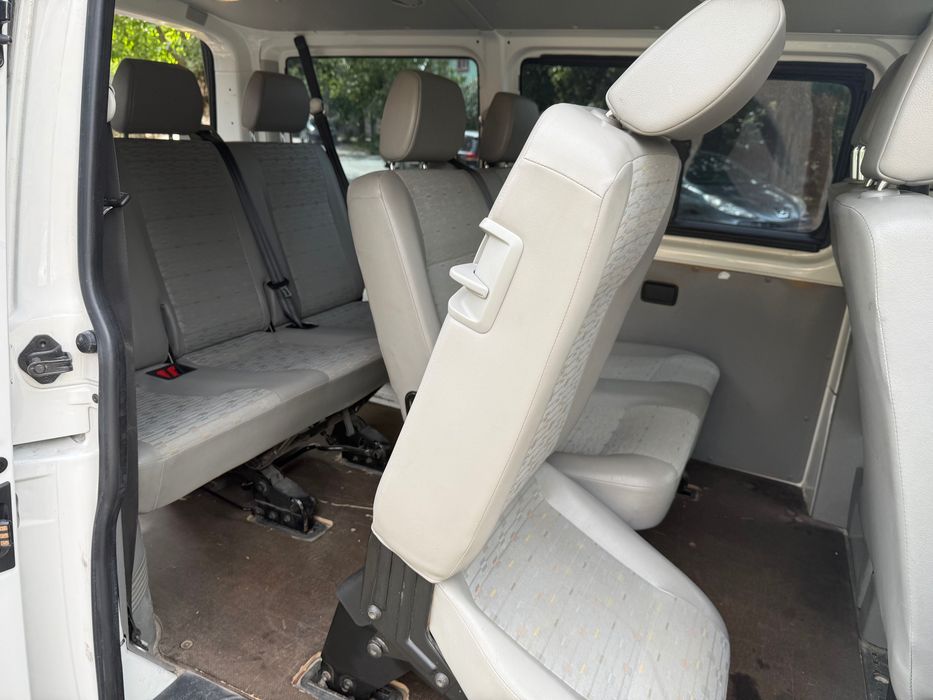 VOLKSWAGEN Transporter 2013 — imagine 4
