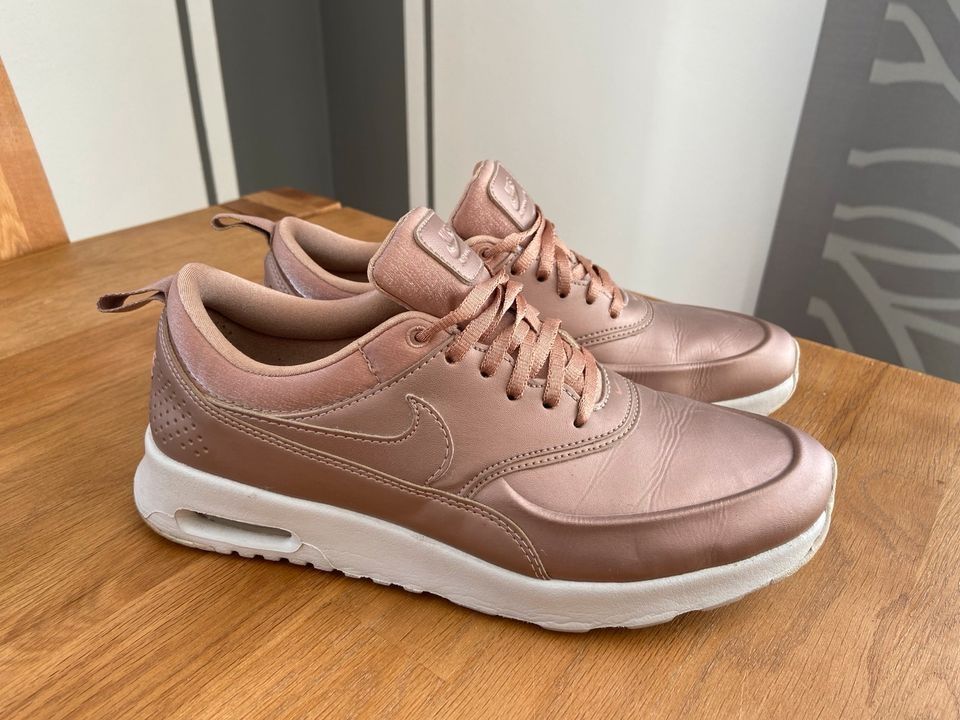 Nike air max thea rose gold Timisu de Jos OLX.ro