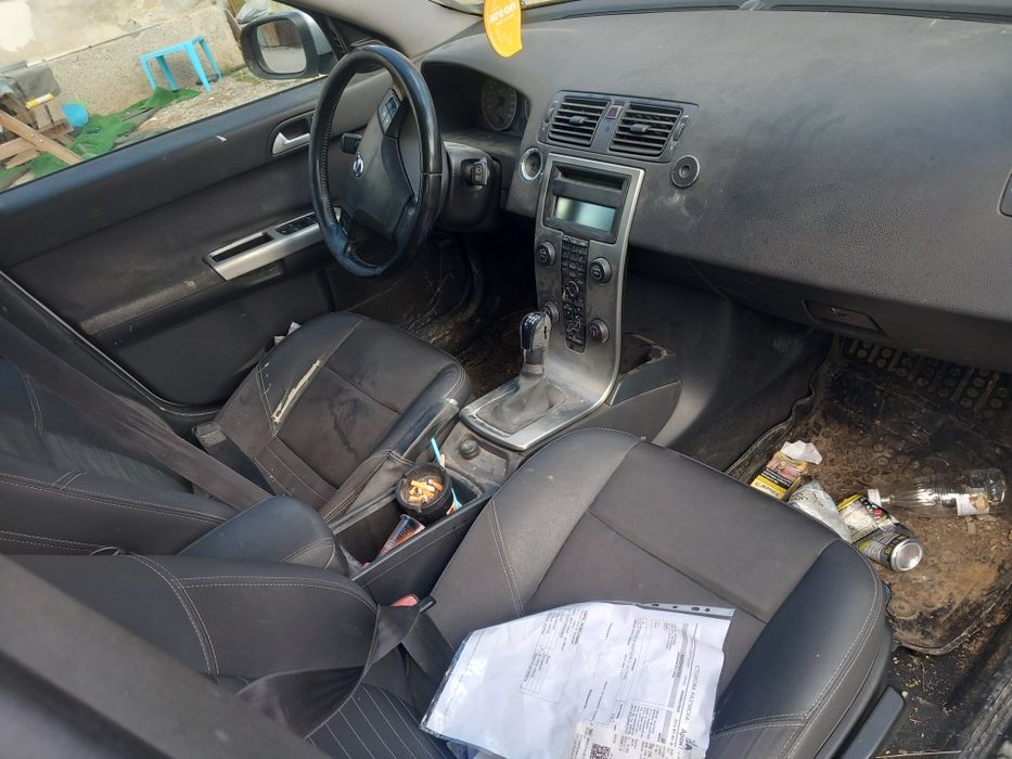 Продавам на Части  Волво V50,2.0D, 2007g