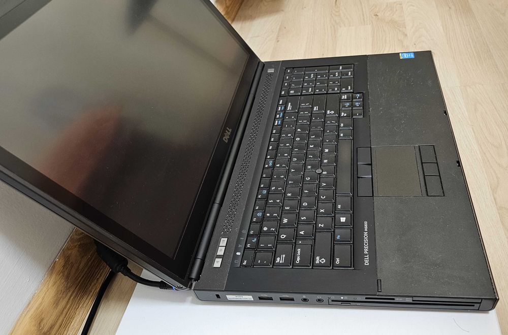 Dell Precision M6800 17.3" (2017/i7/512GB SSD/32GB RAM/8GB GPU/Win10)