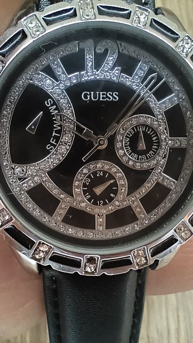 Дамски часовник GUESS W15054L2