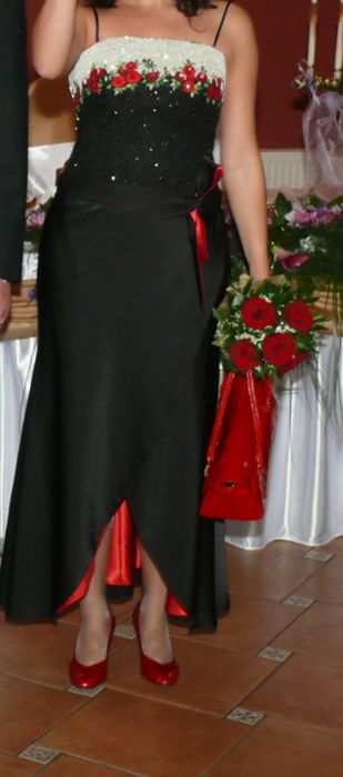 rochie de ocazie spectaculoasa, corset deosebit