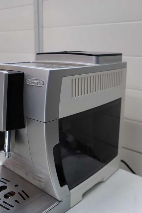 Кафемашина DeLonghi ECAM 23.420.SB, кафеавтомат