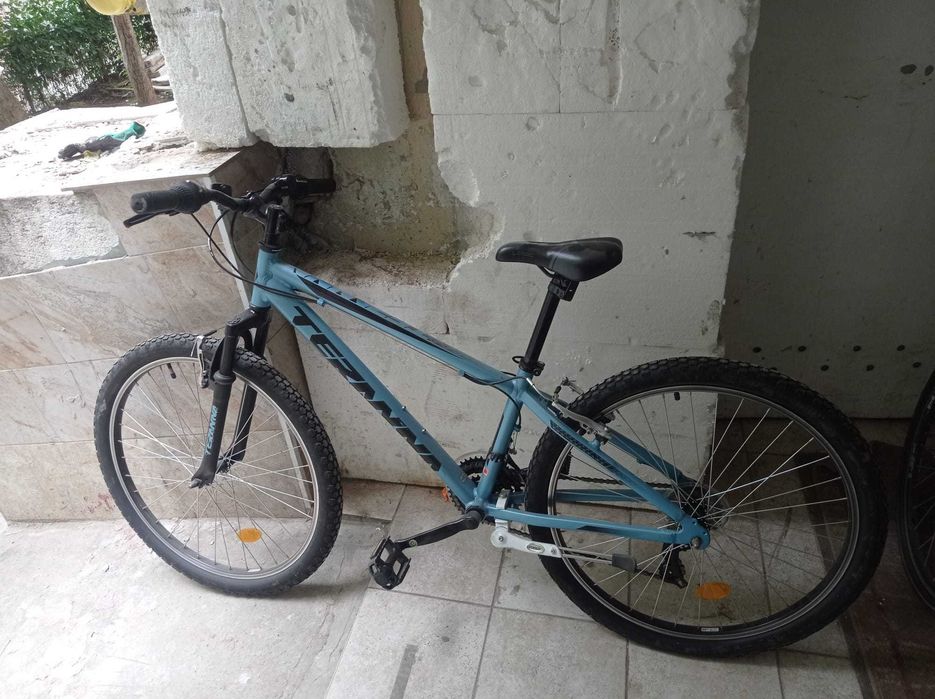 Vand 2 biciciclete pentru copii, in stare buna de functionare, roti dimensiunea de 26 inch.