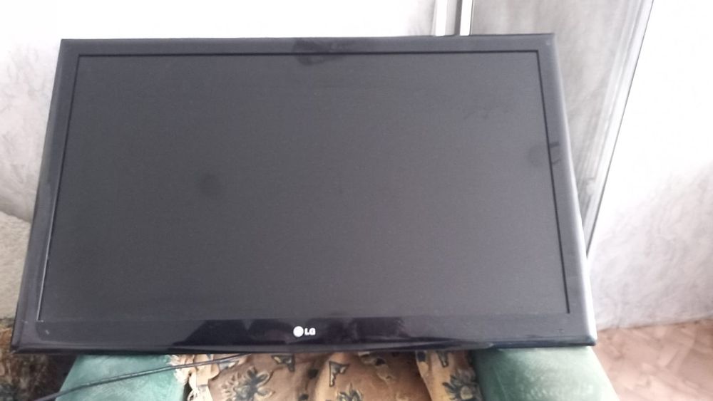 Телевизор Lg на запчасти
