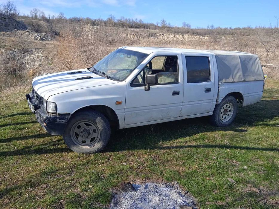 Opel Campo 2.3 бензин