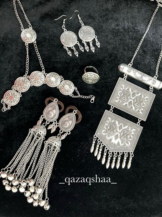 Шекелік - шашбау - белдік - сырға