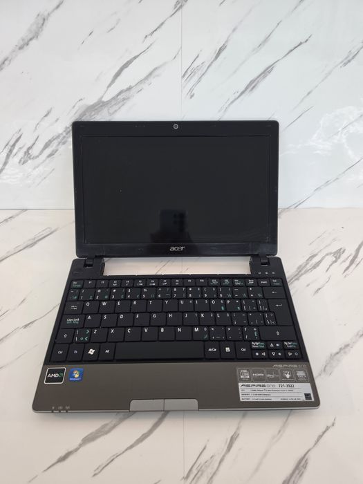 Lot 11 laptopuri