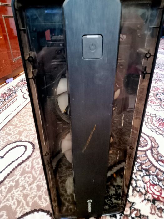 Kompyuter igrovoy satiladi, qollanilgan jagdayi jaqsi