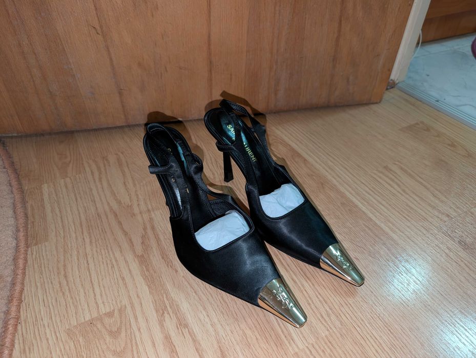 Pantofi cu toc Saint Laurent din satin 40