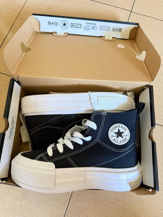 Converse dama --