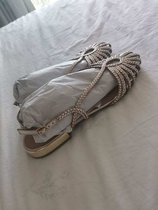 Sandale aurii  de vara în barete din piele