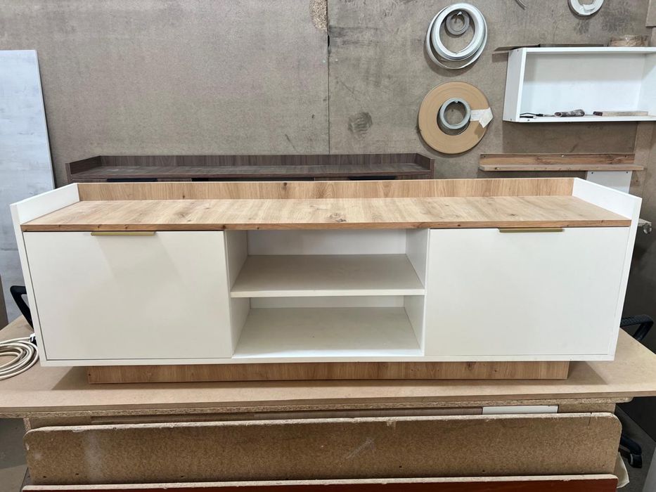 Тумбы под телевизор