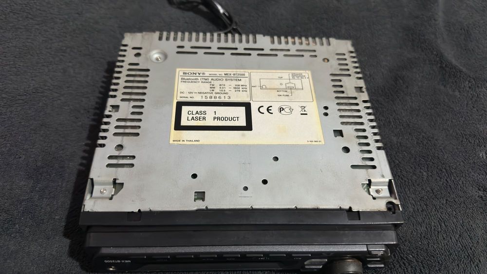 Cd player Sony masina cu mp3 radio fm si bluetooth