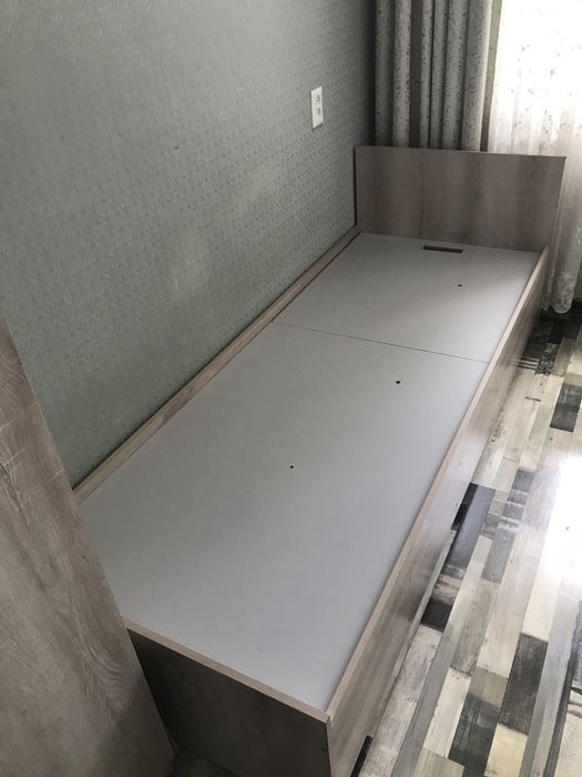 Продам кровать 80*200