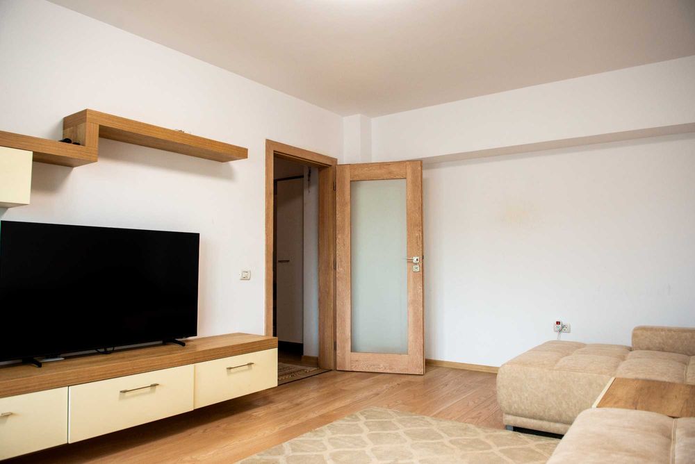 Aparatment 2 camere, proprietar, bulevard, parcare proprie, zonă căutată