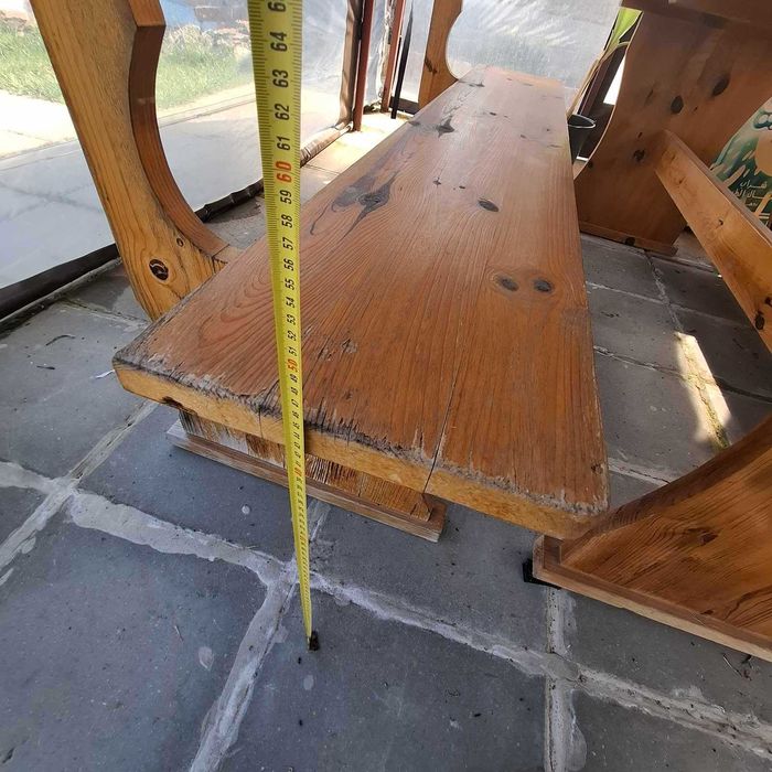 Дървена маса с две пейки 2 метра