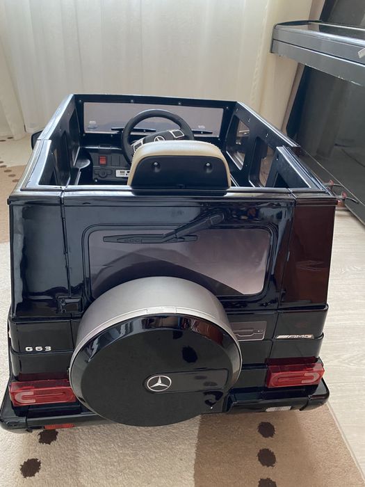 машина детская черная