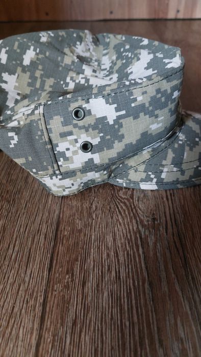 Кепка военная новая