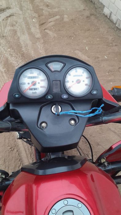 Motosikl murovey trisikl yuk moto gruzavov 2 tonnalik benzin moto