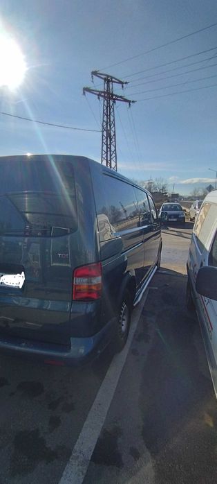 Бус Продавам заменям transporter t5