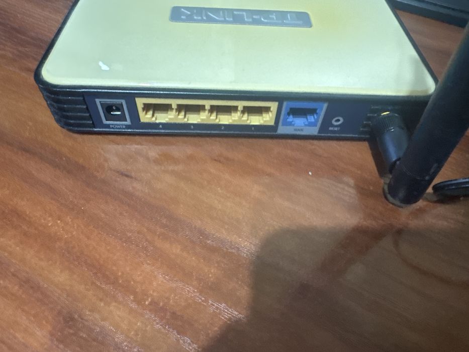 Продам TP-Link TL-WR543G