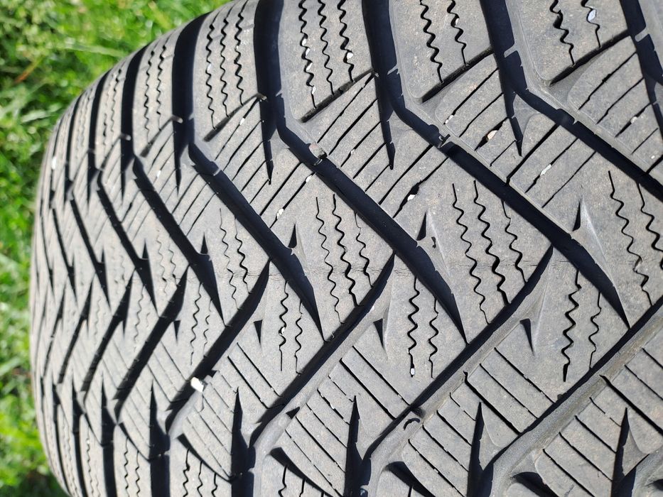 Vând roți de iarna cu anvelope M+S